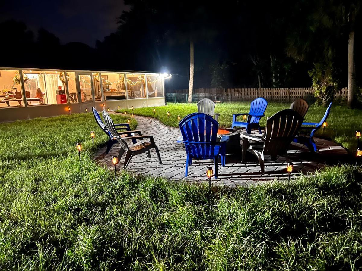 Lake Front Rv Experience Close To Port Canaveral And Kennedy Space Center Hotell Titusville Eksteriør bilde
